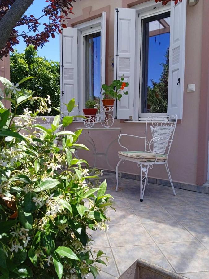 Andros Lighthouse Apartments Mesaria  Exterior foto