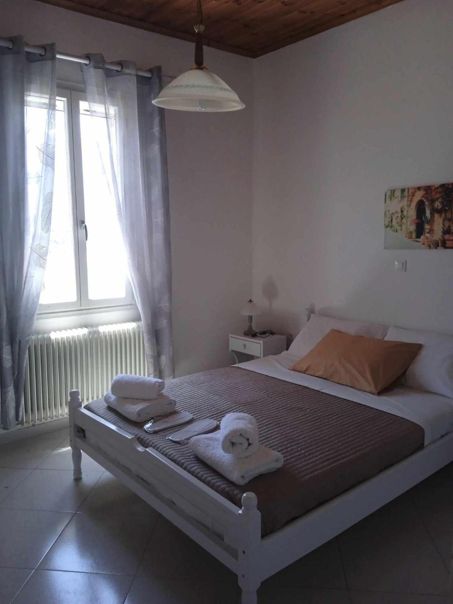 Andros Lighthouse Apartments Mesaria  Exterior foto